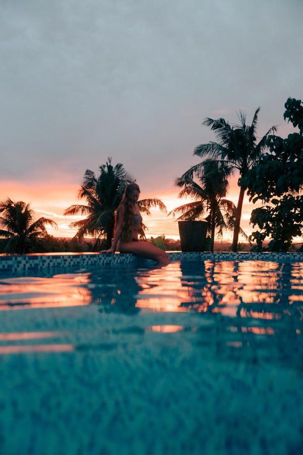 Lexias Hostel And Workspace - Siargao Catangnan Exteriér fotografie